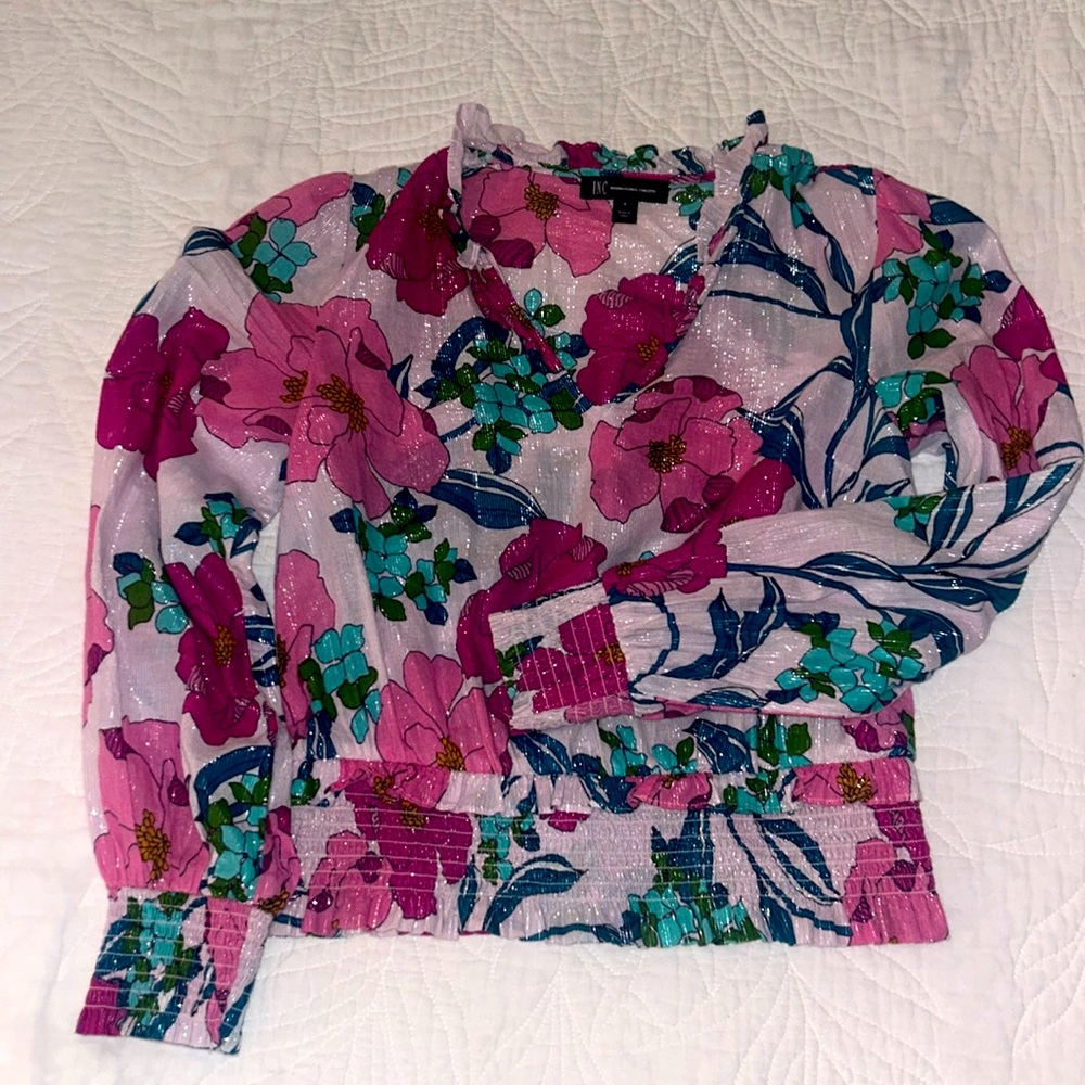 Flowered top